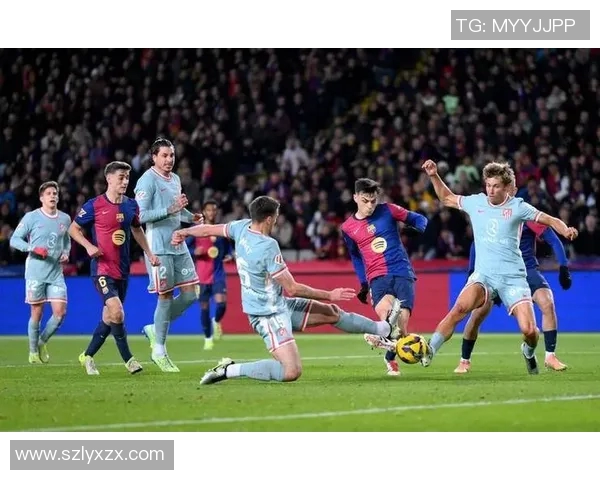 巴萨与罗马再度交锋八强之争谁能笑到最后